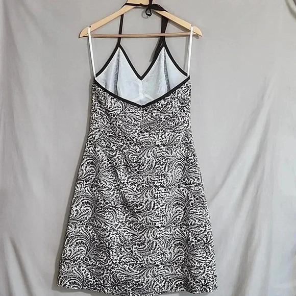 Women's Ann Taylor Halter Top Dress, Brown/White, Size 12P, Pre-Owned - Picture 2 of 13